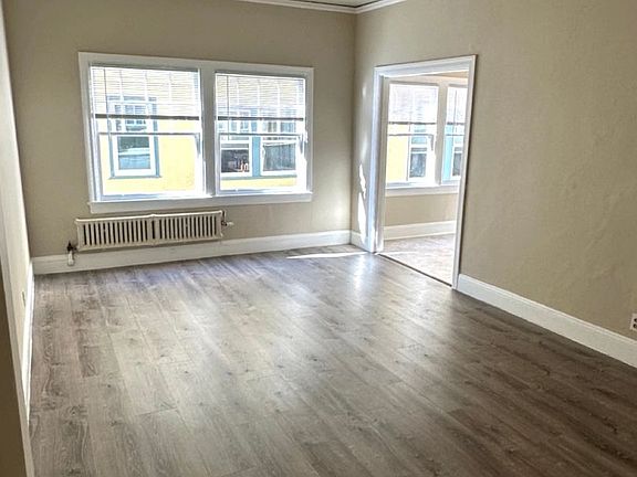 3rd image of 595 Merritt Ave #3