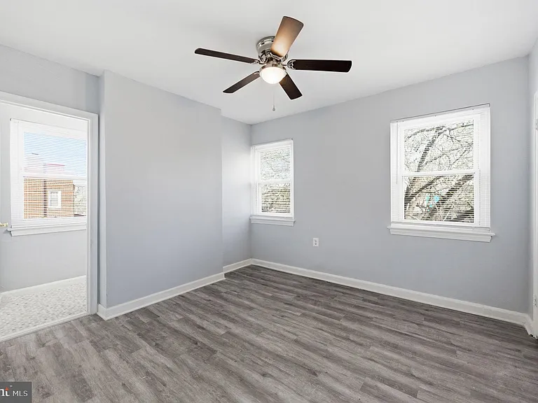 4029 Grant St NE — Photo 19