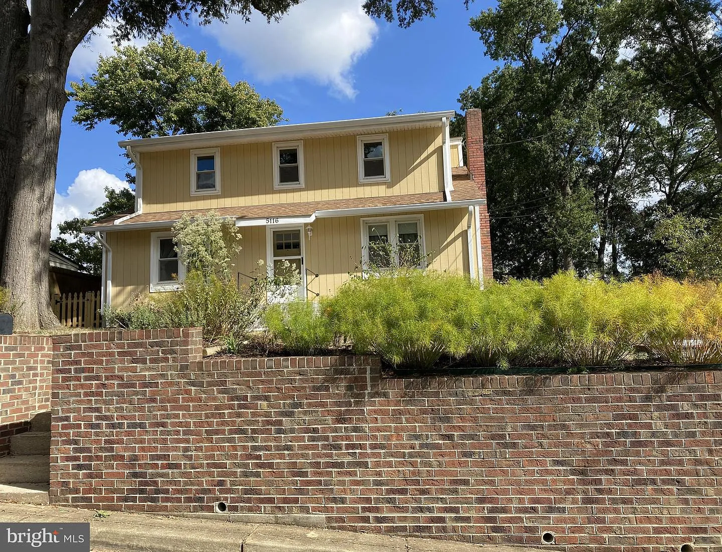 5116 Iroquois St photo 1