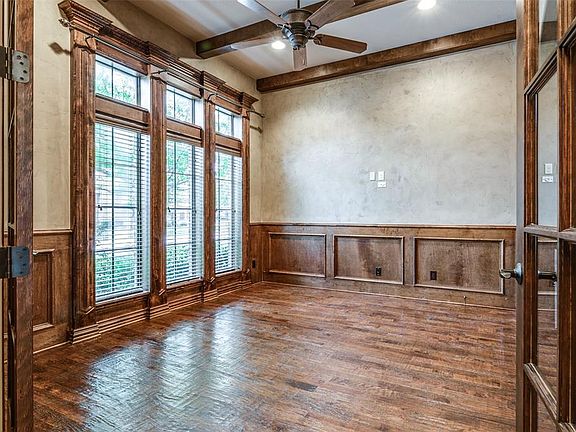 5th image of 8105 Canyon Oak Dr