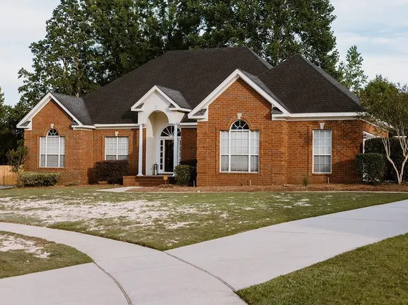 9847 Roanoke Ct, Mobile, AL 36695