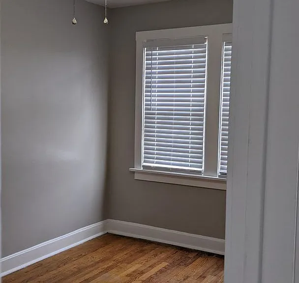 2507 N Lotus Ave — Photo 5