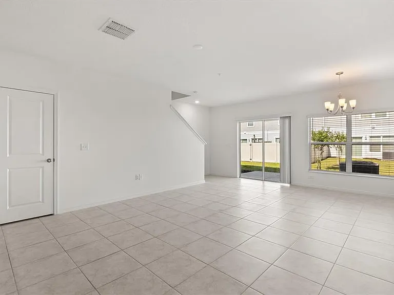 2330 Carrabelle Way — Photo 3