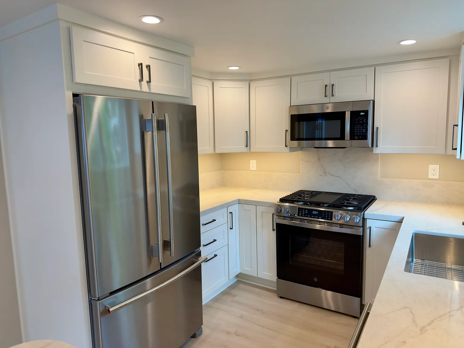 1 bed, 700 sqft, $3,200 — Photo 4