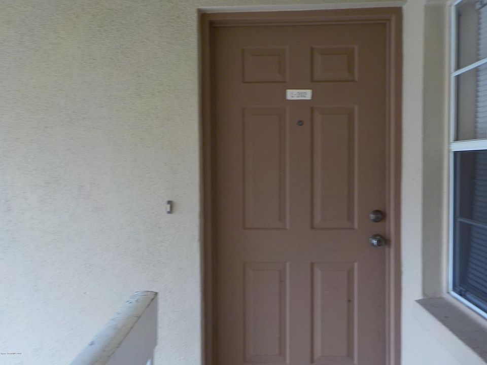 2nd image of 1656 Sunny Brook Ln NE APT 202