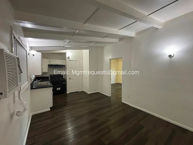 1180 W Valencia Dr #1184 — Photo 2