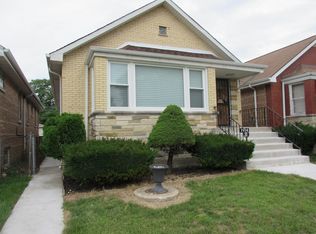 7925 S Maplewood Ave, Chicago, IL 60652