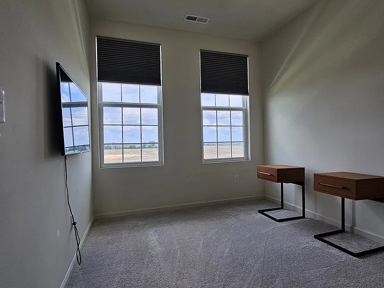 1728 Blenker Dr — Photo 19