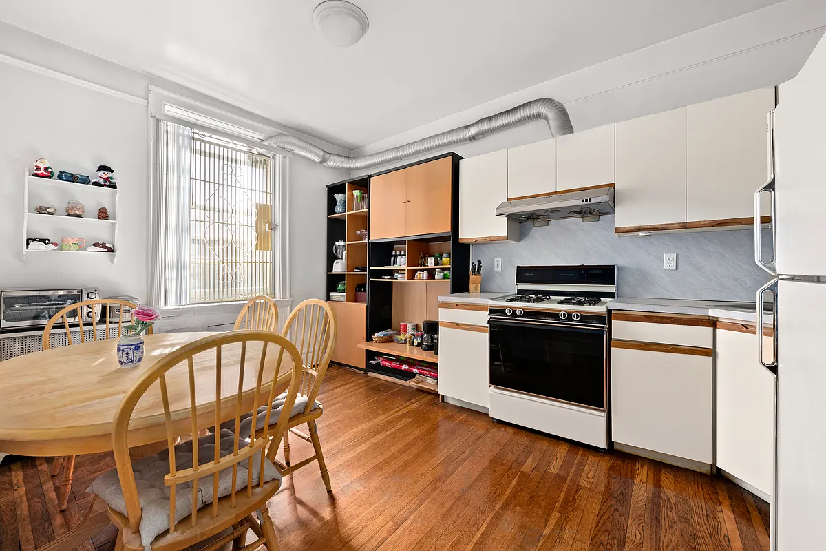 35-15 80th St Unit 52