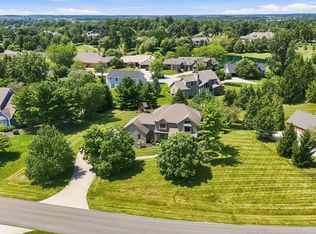 2312 Sycamore Hills Dr, Fort Wayne, IN 46814