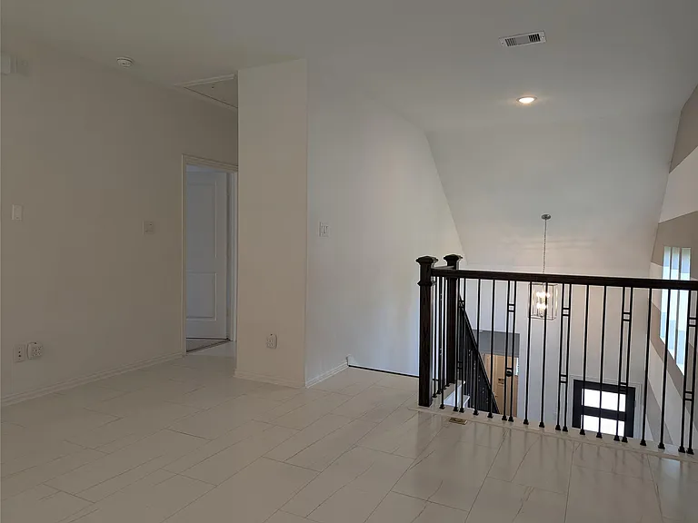 10503 Dolce Ln — Photo 28