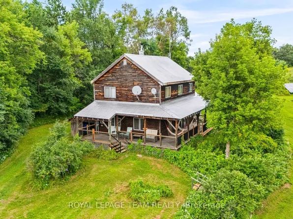 1776 Old Brooke Rd, Tay Valley, ON K0H 2B0