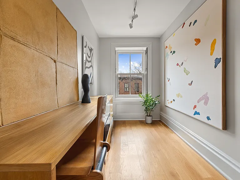 438 Henry St #2 — Photo 13