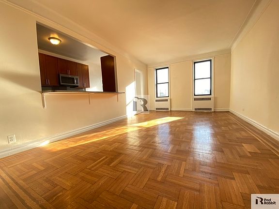 5th image of 745 Lincoln Pl