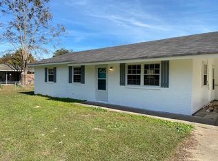 173 Mason Dr W, Columbus, MS 39702