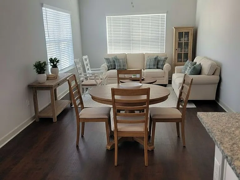Save 25% Your Second Month at Cottages at 76 - Luxury Living! — Photo 3