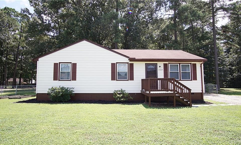 1st image of 24009 Fieldshire Ln