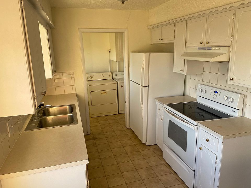 1st image of 4632 NW Ozmun Ave