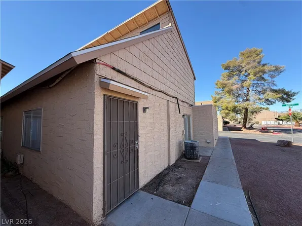 5188 Garden Ln APT D, Las Vegas, NV 89119