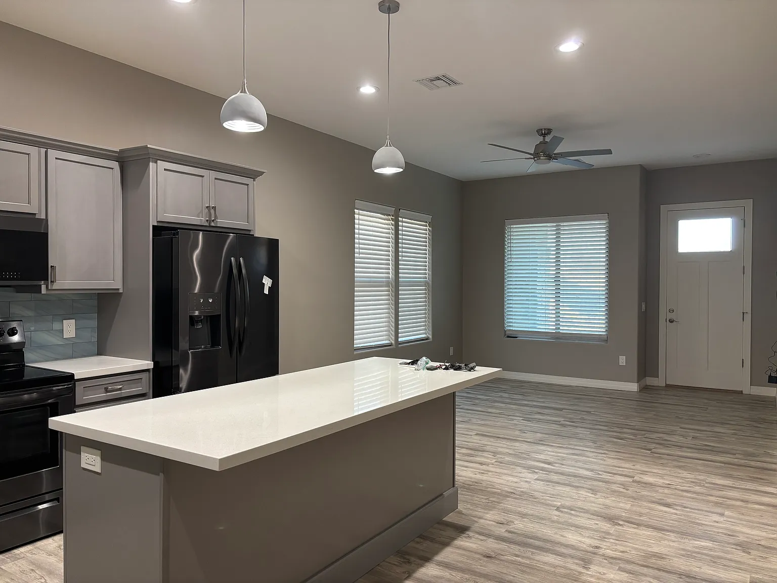 2 bed, 1483 sqft, $1,950 — Photo 2