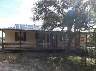 105 Valley View Trl, Comfort, TX 78013