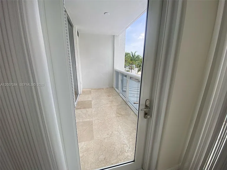 10275 Collins Ave #215 — Photo 11