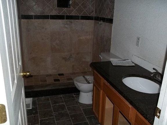 Full Bath