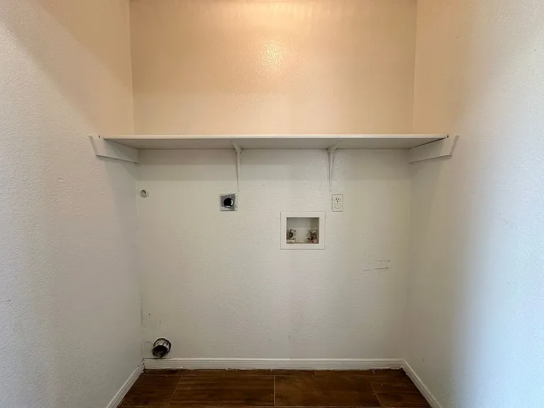3206 Hereford Lane — Photo 12