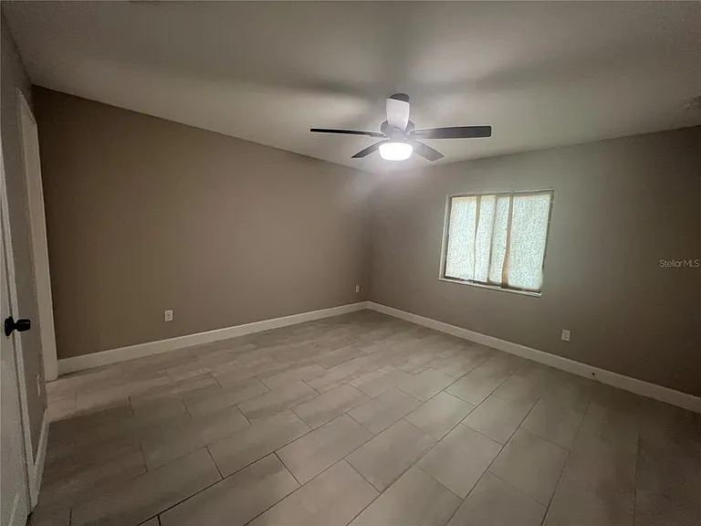 12073 Henley Ave — Photo 25