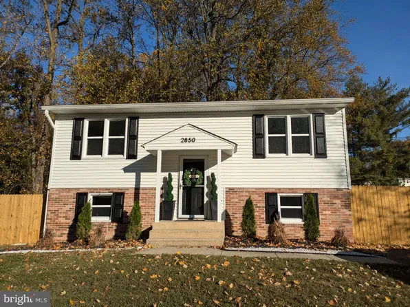 2850 Tipperary Ln, Chesapeake Beach, MD 20732