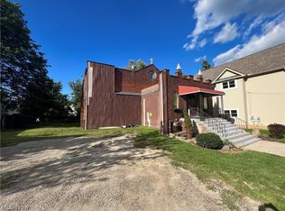 2806 Daisy Ave, Cleveland, OH 44109