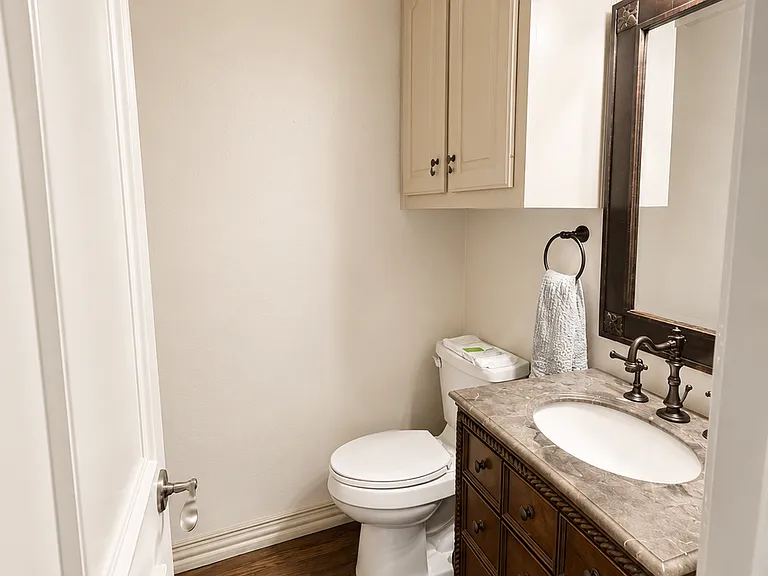 5001 Albany Dr — Photo 12