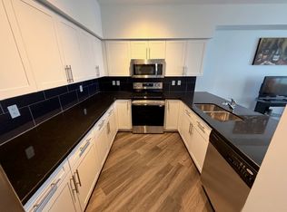 10136 104th St NW #2601, Edmonton, AB T5J 0B5