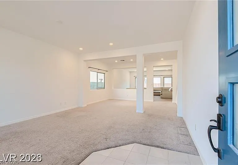 7037 Sunland Hills Ave — Photo 2