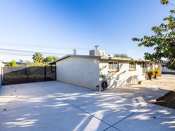 5th image of 712 W Calle Milu