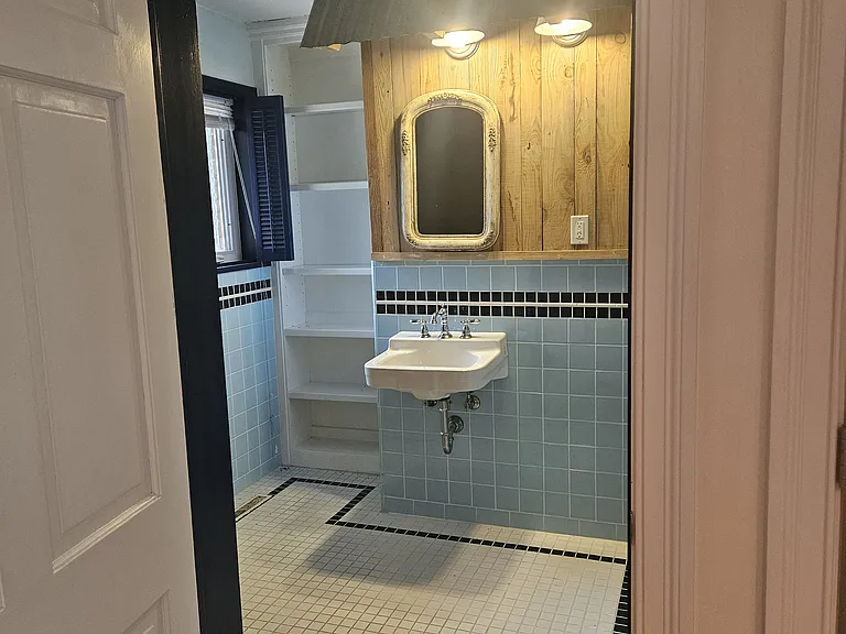 107 E Aspen Ln — Photo 74