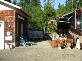 261 E Orchard Beach Rd, Grapeview, WA 98546