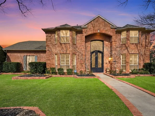 303 Chestnut Cove Cir, Southlake, TX 76092