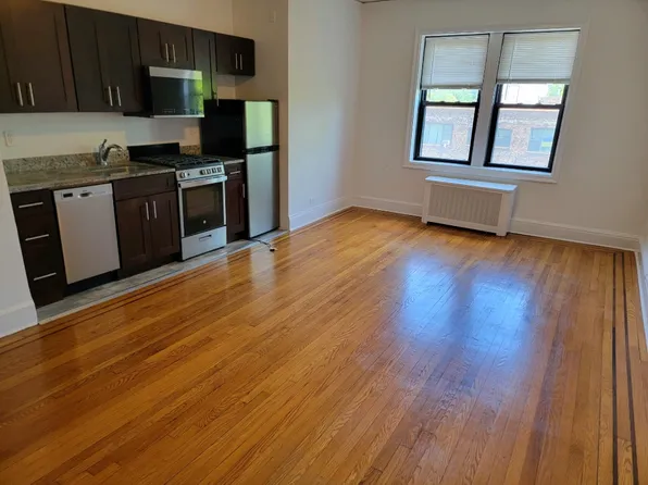 (undisclosed Address), Larchmont, NY 10538