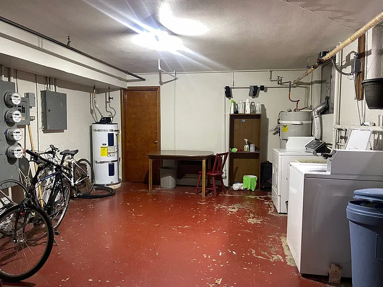 2321 NE 55th St, Seattle, WA 98105 — Photo 10