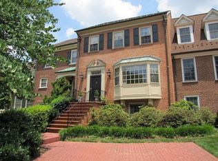 110 Tollgate Way, Falls Church, VA 22046