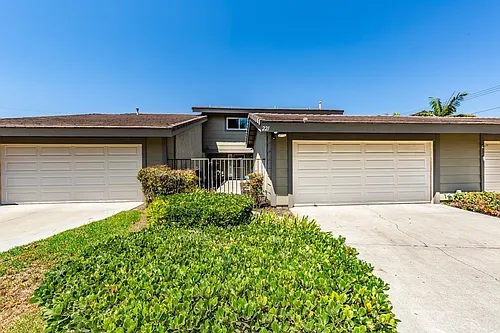 221 E Ponderosa Ln Photo 1