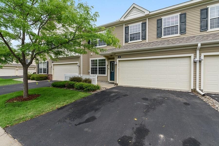 1st image of 4470 Rosemary Way N #6