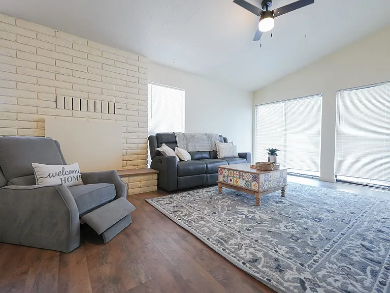 1604 N Municipal Dr #2 — Photo 6