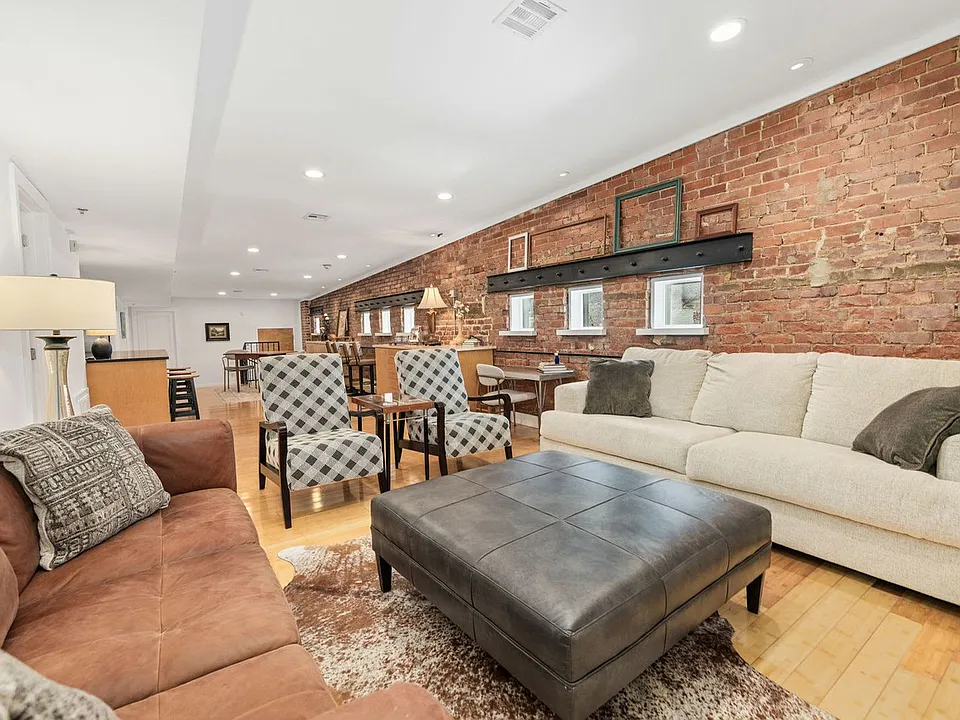 339 N West Ave #ID1289057P