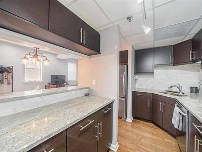 227 Christopher Columbus Dr APT 301B, Jersey City, NJ, 07302