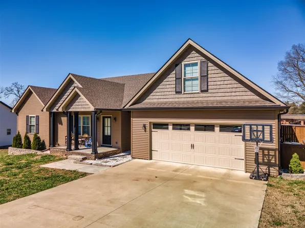 100 Country Club Blvd, Russellville, KY 42276