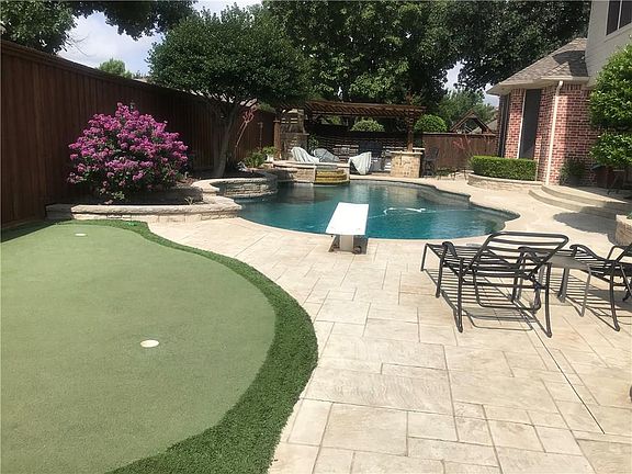 2nd image of 8428 Becket Cir