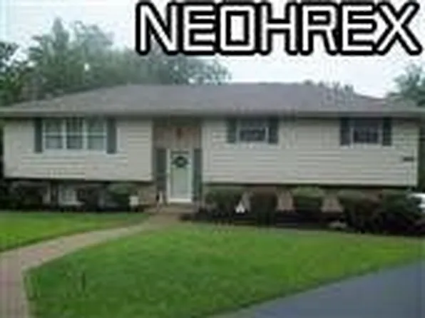 47551 Summerset Dr, East Liverpool, OH 43920