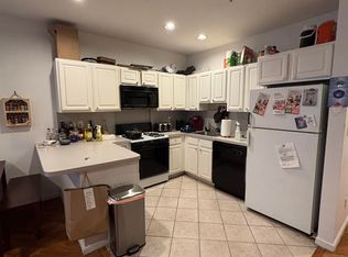 112 Clinton St APT 2, Hoboken, NJ 07030